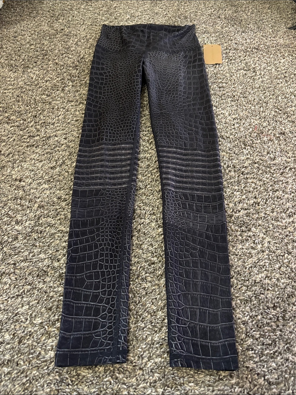 Niyama Sol leggings NEW MEDIUM Sirvivor 2 Color athletic athleisure sun yoga Y2K